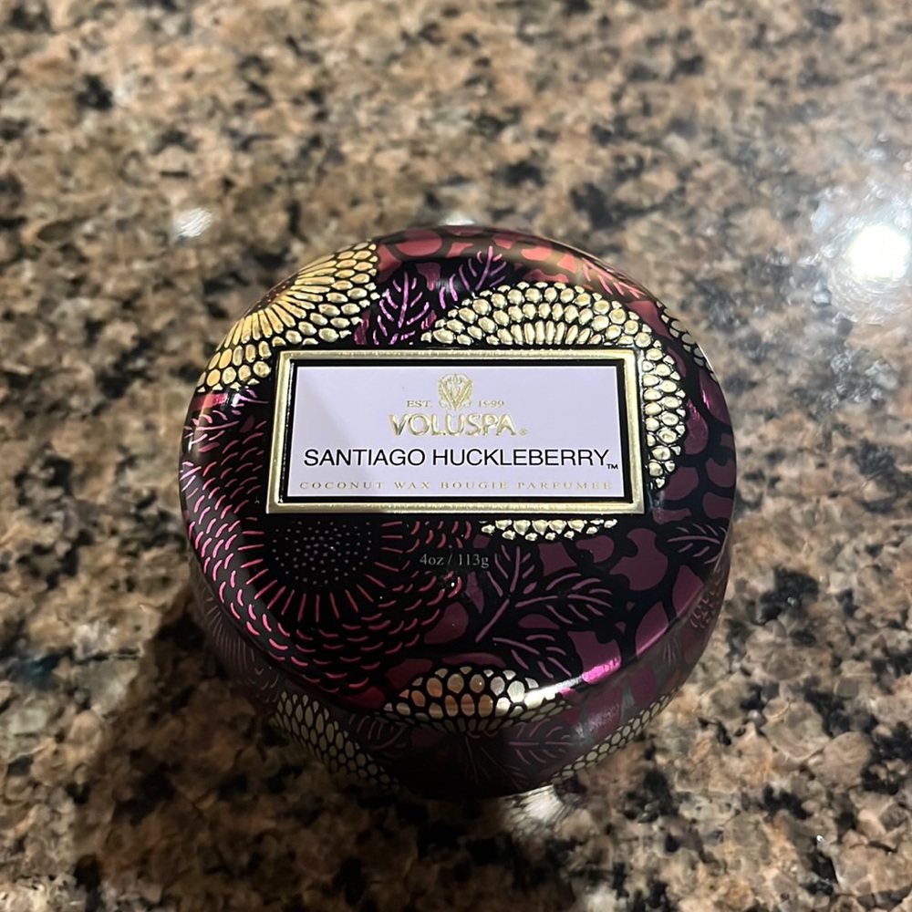 Voluspa Santiago Huckleberry